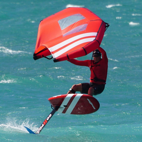 alex-aguera-wing-foiling_post-image