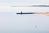 ken_ilio_stand_up_paddle_boarding_in_chicago-03.jpg